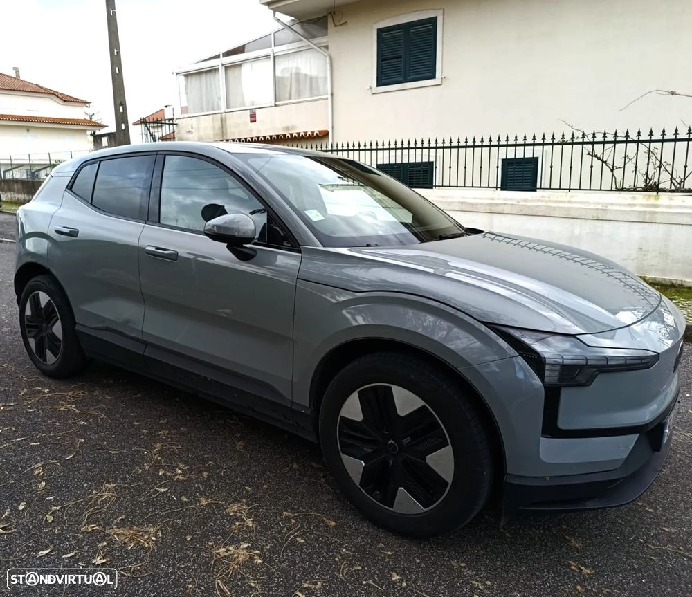 Volvo EX30 69 kWh Single Motor Extended Range Core - 2