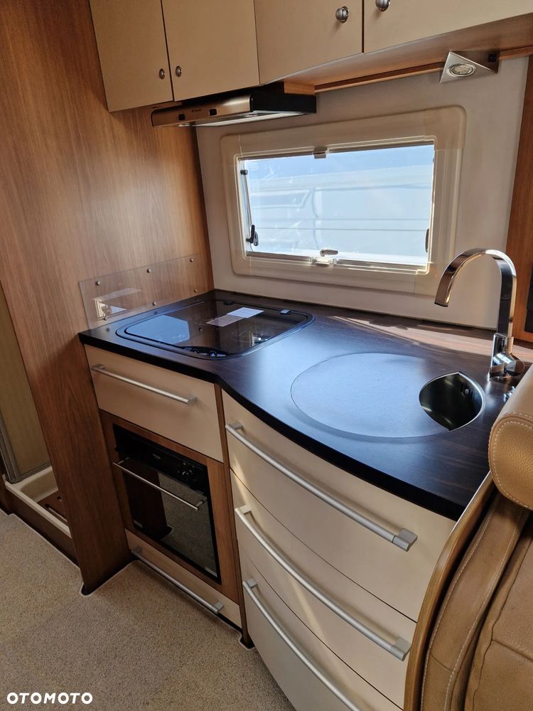 Dethleffs dethleffs 9000-2 EB GLOBETROTTER Auto Demo 7 osobowe Full Opcja - 15