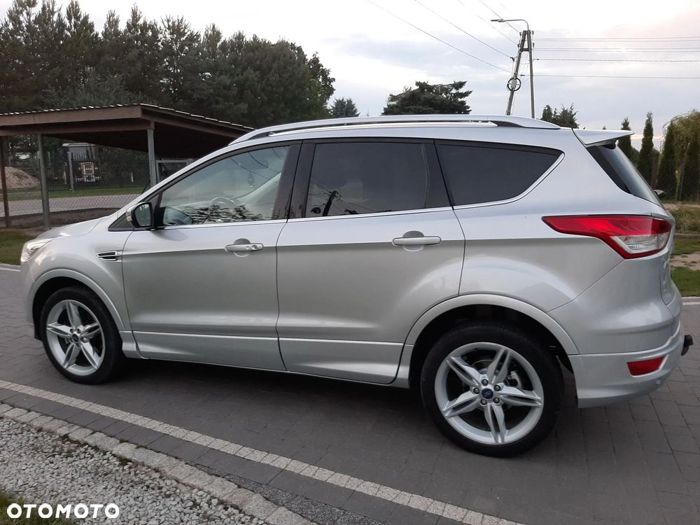 Ford Kuga - 24