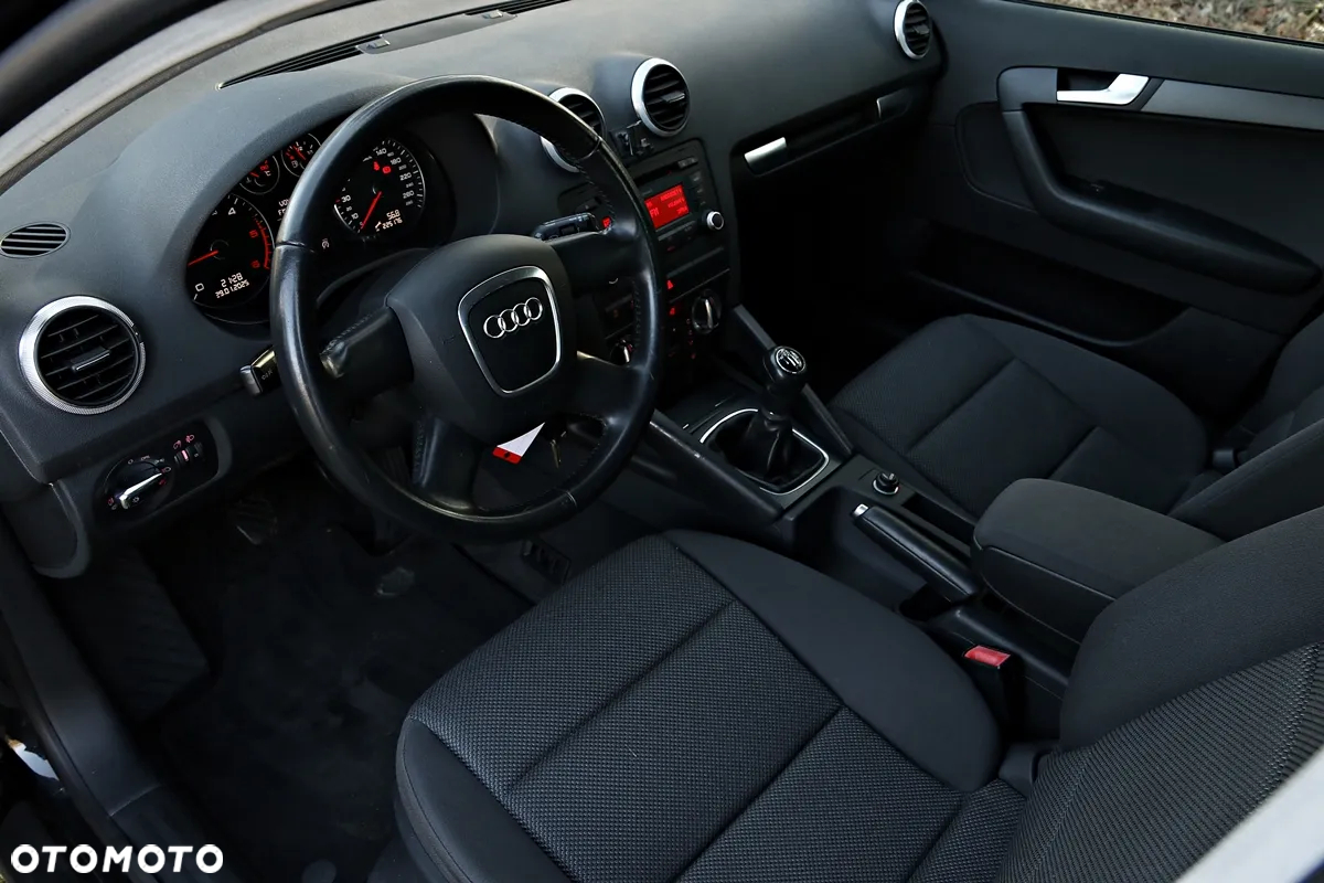 Audi A3 1.6 TDI Ambiente - 7