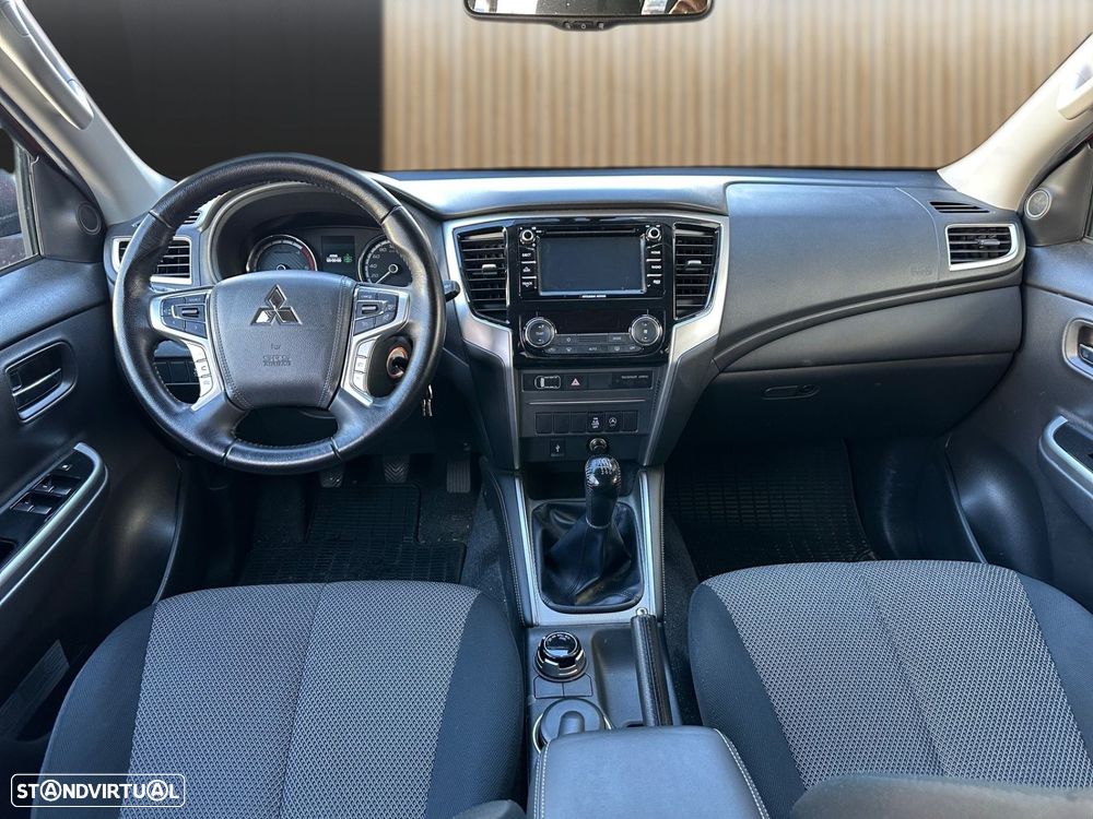 Mitsubishi L200 2.3 DI-D Strakar CD 1st Edition 4WD - 11