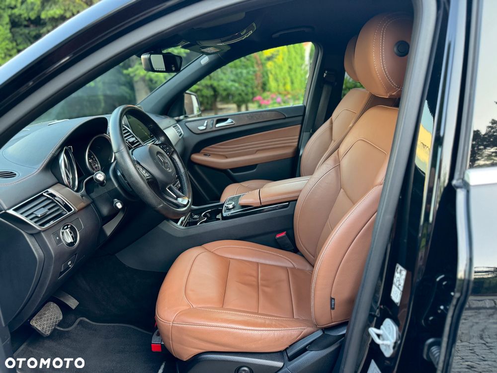 Mercedes-Benz GLE 350 d 4Matic 9G-TRONIC AMG Line - 12