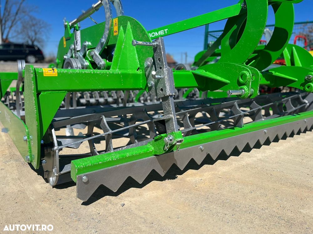 BOMET Compactor Cannis 3.0m cu tavalug CROSSKILL - 6