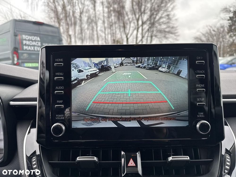 Toyota Corolla 1.8 Hybrid Comfort - 28