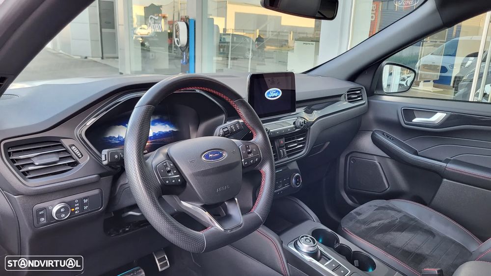 Ford Kuga 2.5 PHEV ST-Line X - 14