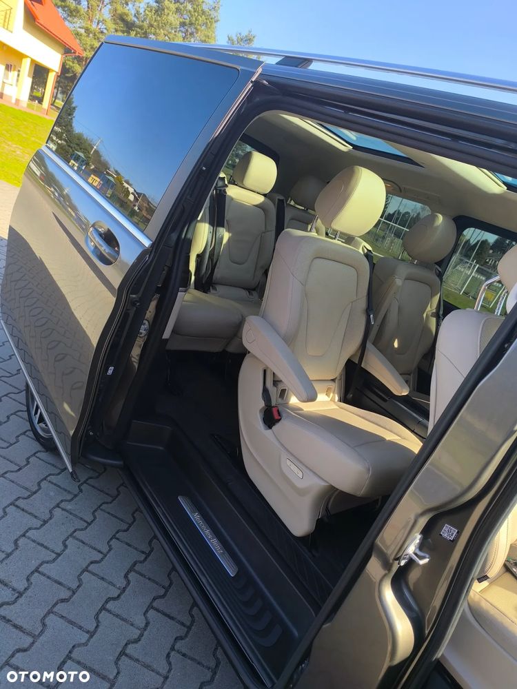 Mercedes-Benz Klasa V 250 d 4-Matic 7G-Tronic - 9