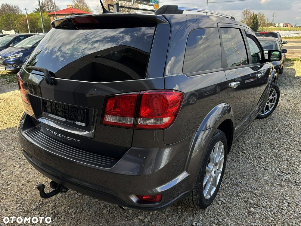 Fiat Freemont 2.0 Multijet Lounge AWD - 3