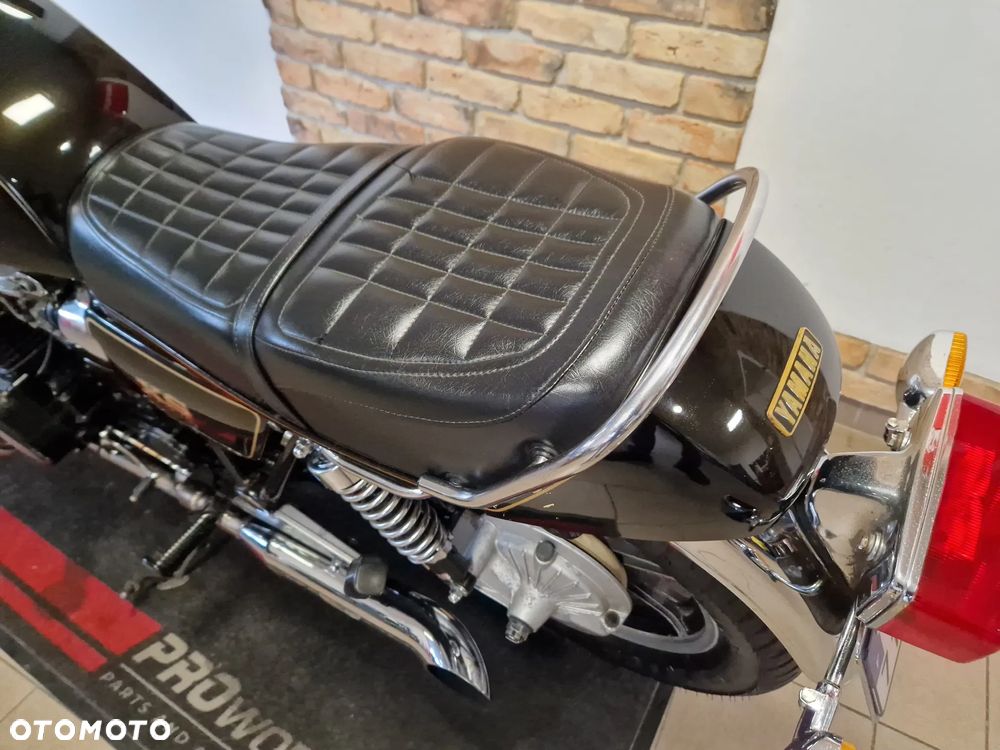 Yamaha XS - 17