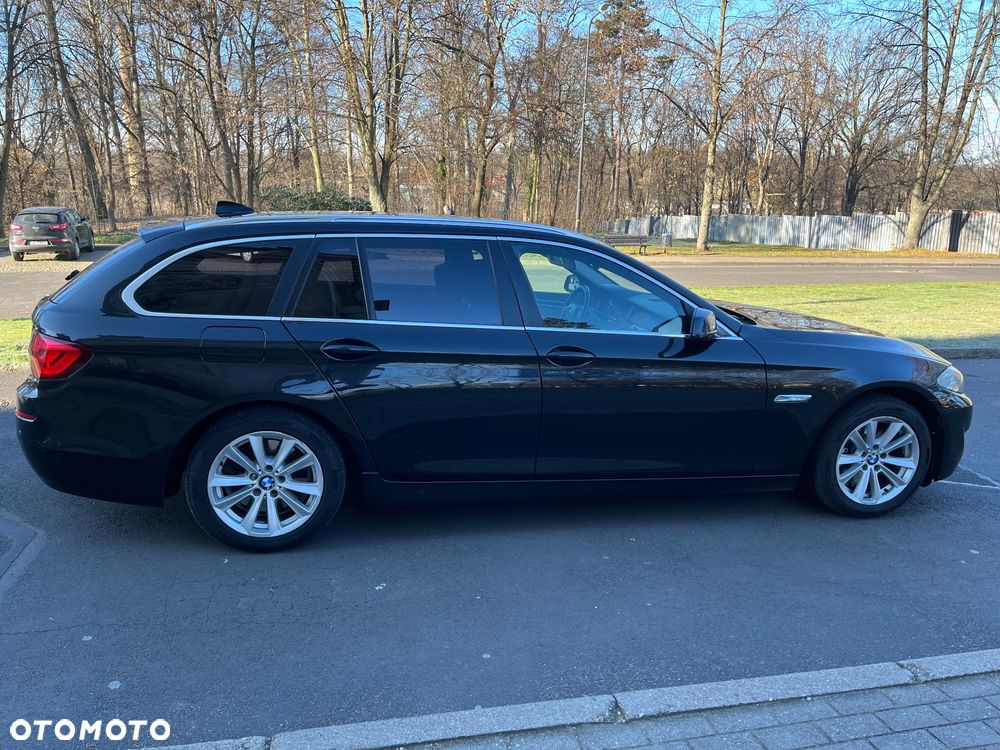 BMW Seria 5 520d - 5