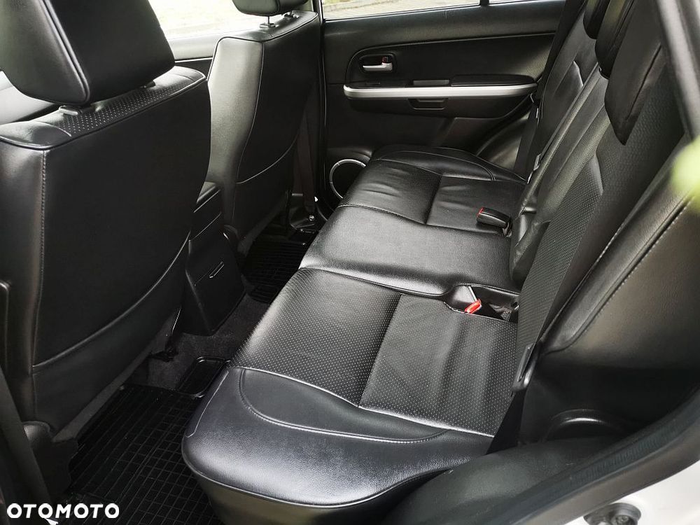 Suzuki Grand Vitara 1.9 DDiS De luxe - 9