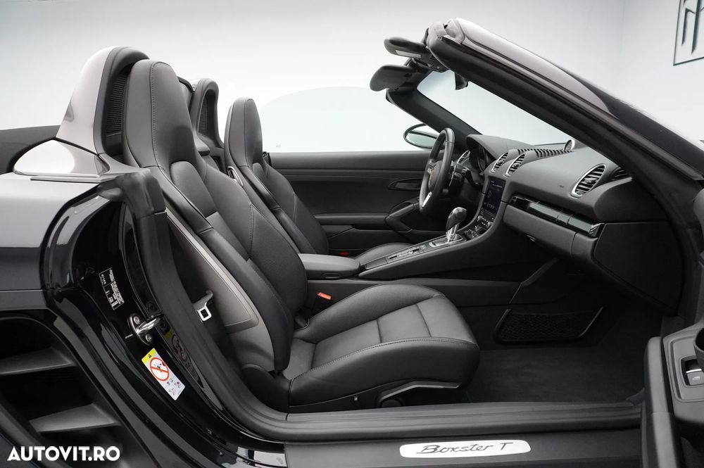 Porsche Boxster 718 T PDK - 15