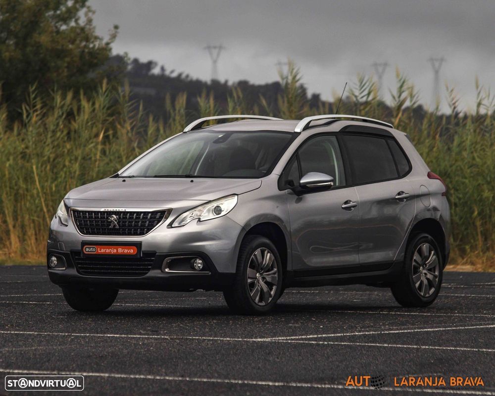 Peugeot 2008 1.2 PureTech Allure - 12