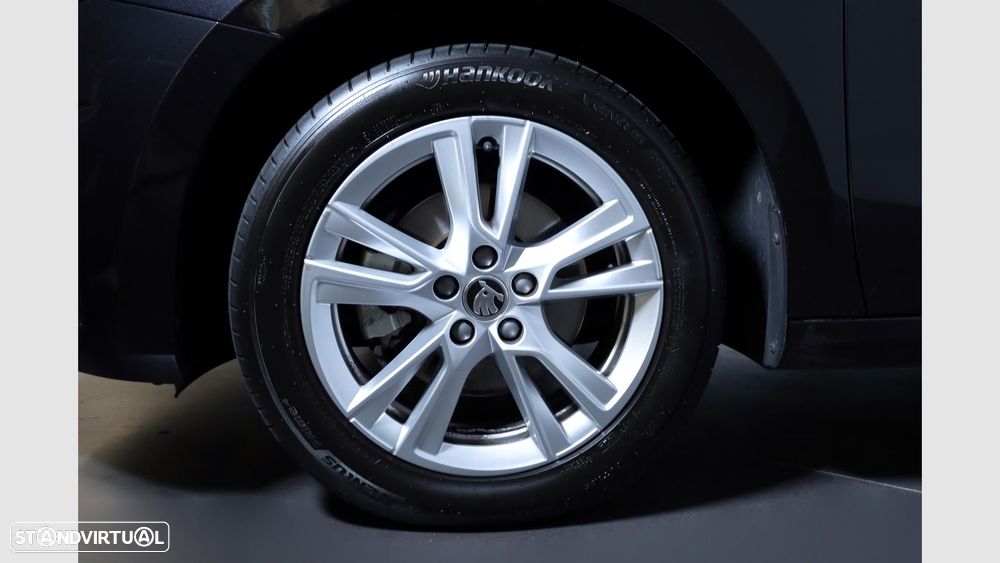 Skoda Fabia 1.0 TSI DSG — fotografia 6