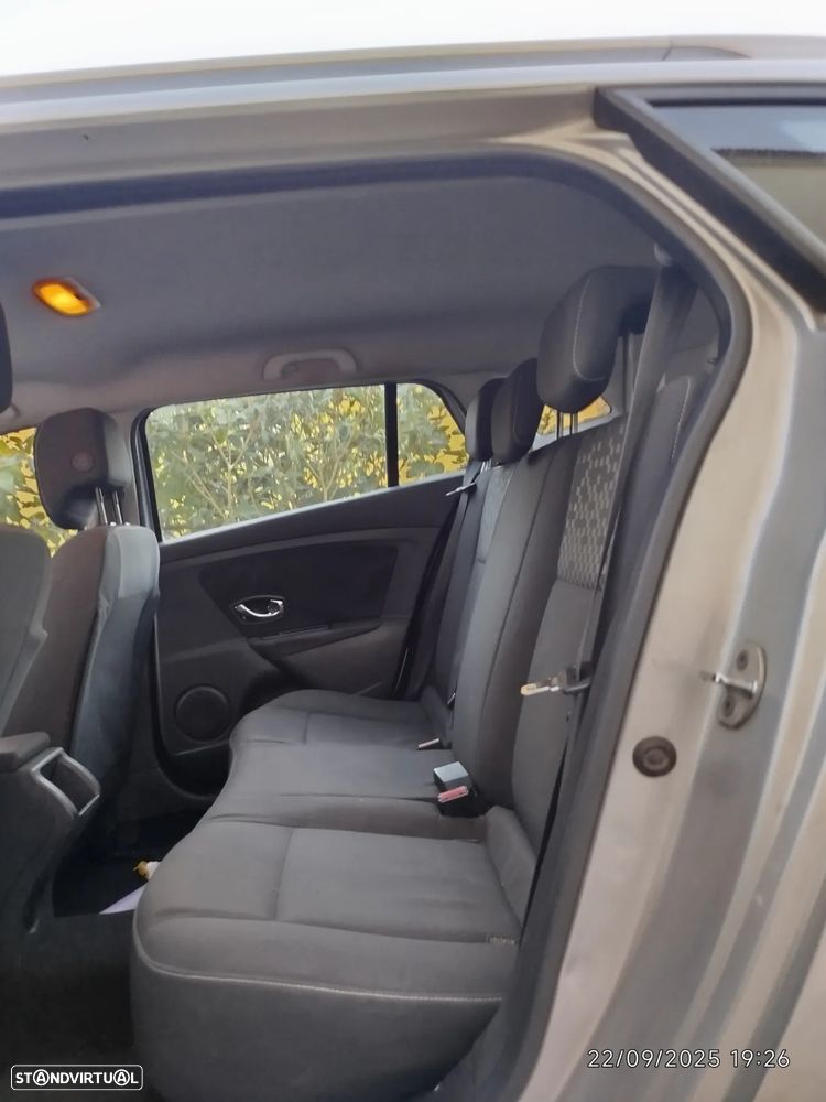 Renault Mégane Sport Tourer 1.5 dCi Bose Edition - 5