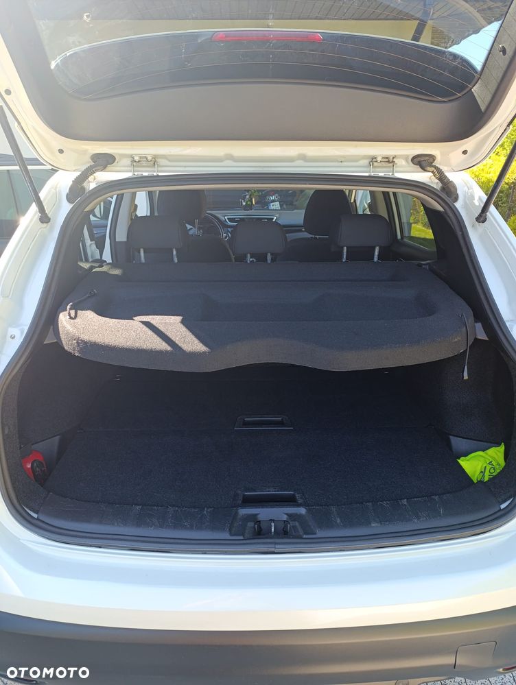 Nissan Qashqai 1.6 DCi Tekna Xtronic - 34