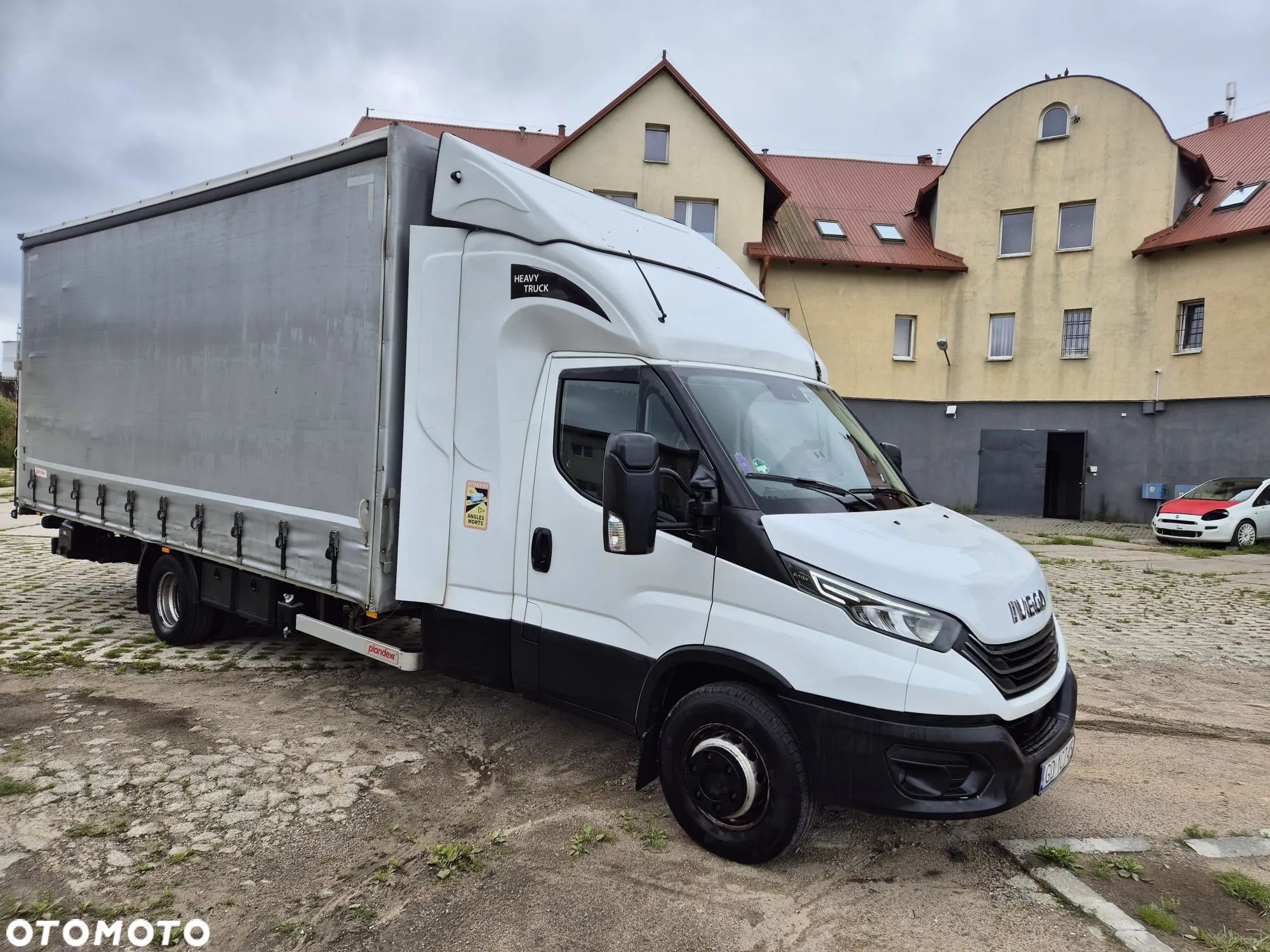 Iveco DAILY - 1