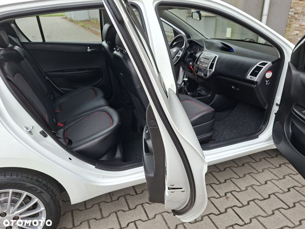 Hyundai i20 1.2 Edition Plus - 36