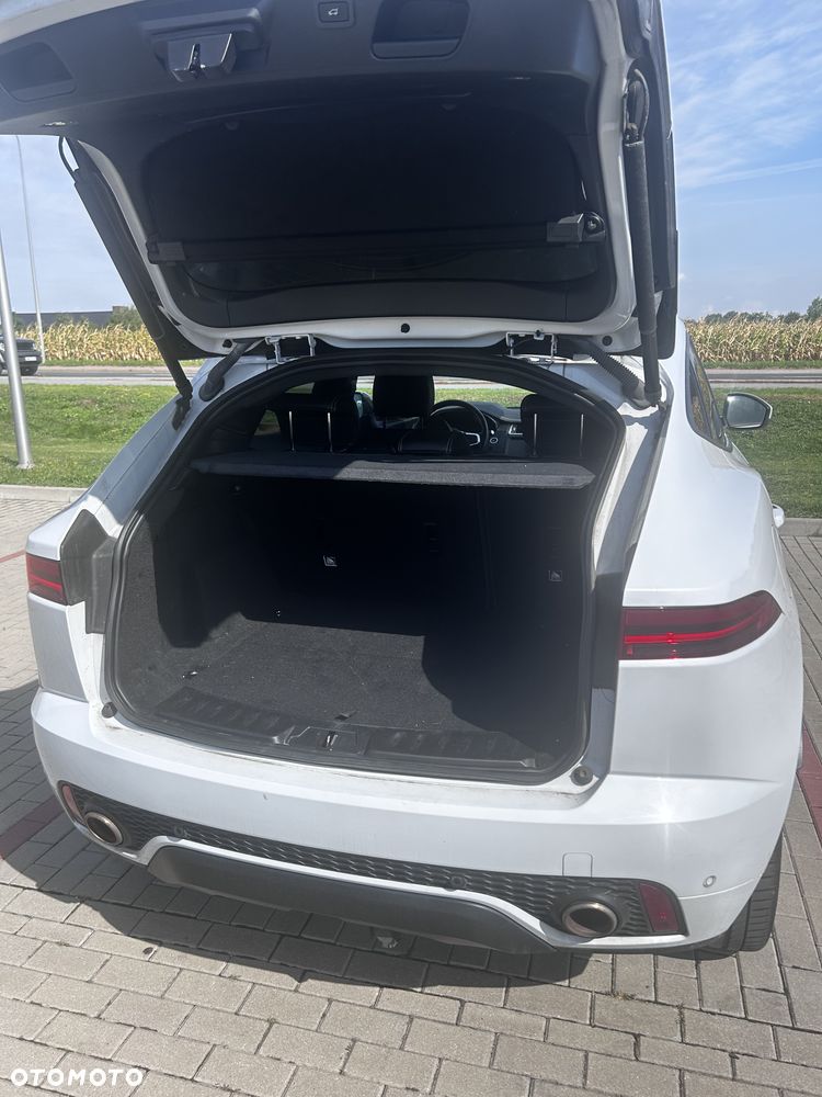 Jaguar E-Pace 2.0 i4P AWD R-Dynamic SE - 5