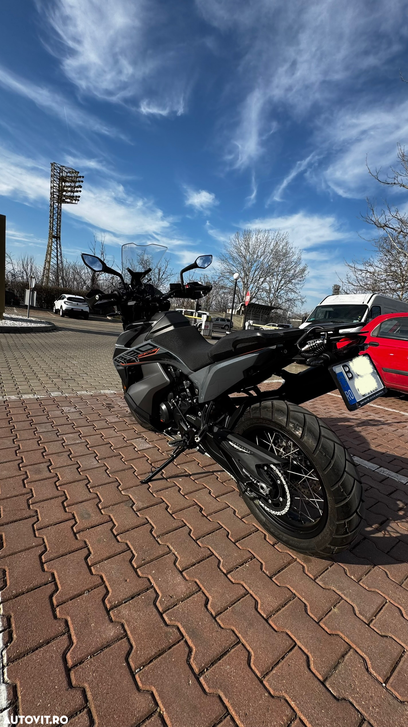 KTM 890 Adventure - 2