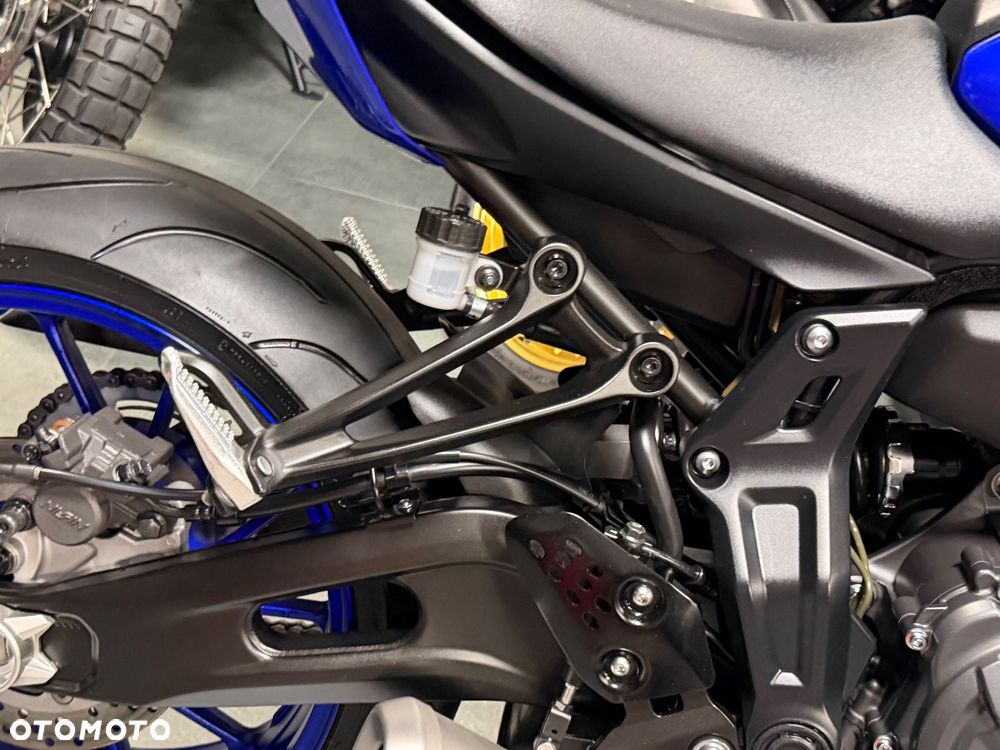 Yamaha MT - 17