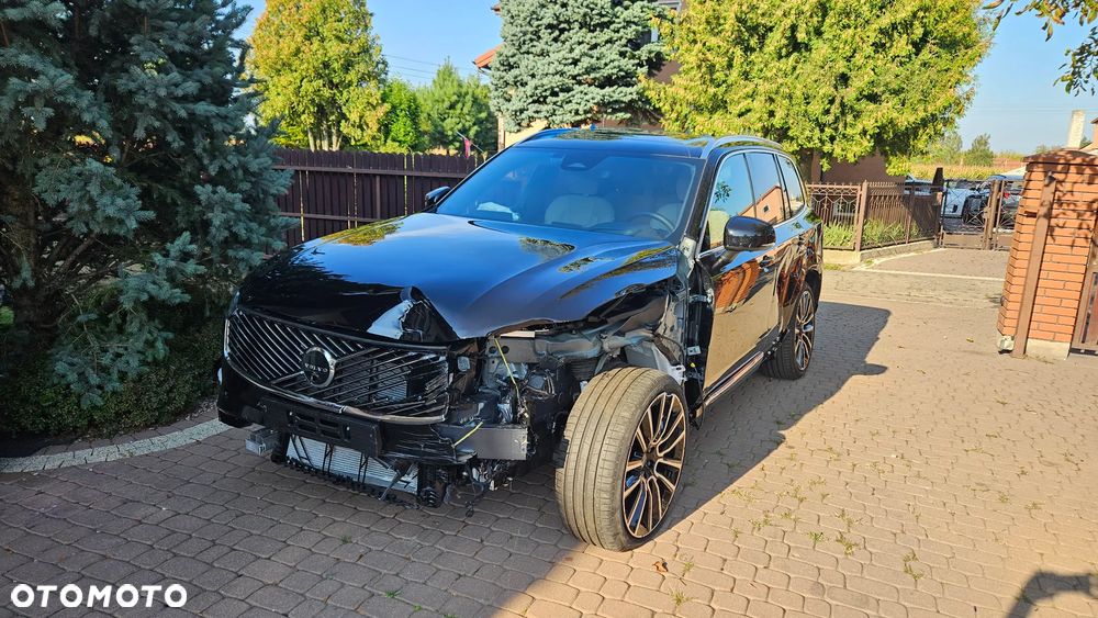 Volvo XC 90 - 2