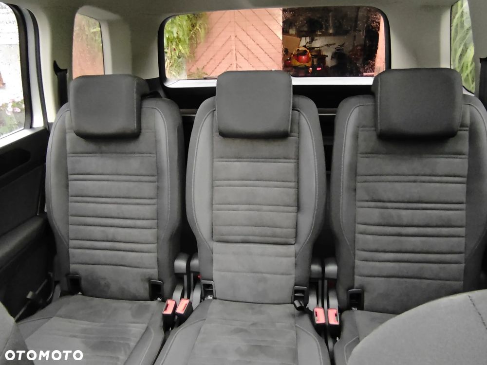 Volkswagen Touran 1.5 TSI ACT OPF Highline - 30