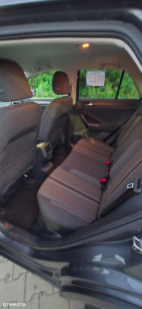 Volkswagen T-Roc 1.5 TSI GPF ACT Advance - 8