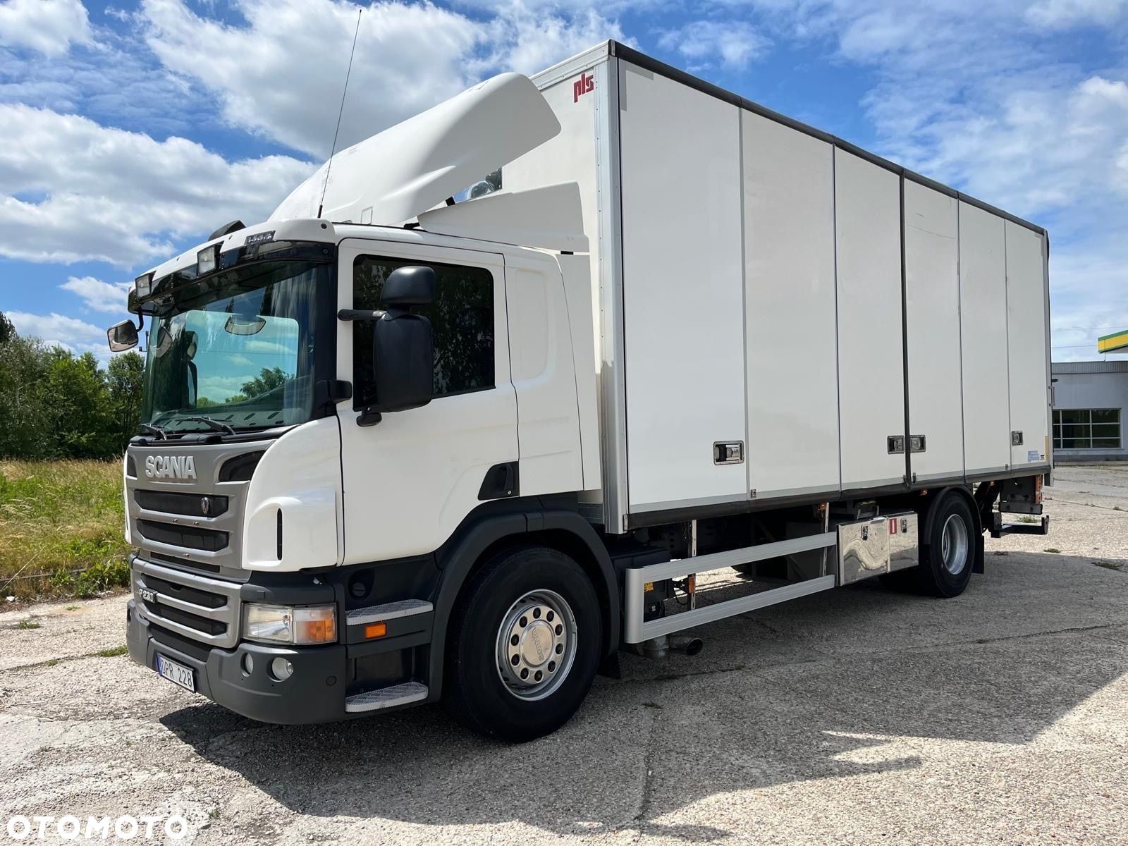Scania P230 KONTENER boczne drzwi 260tys.km. SUPER STAN 18palet - 1