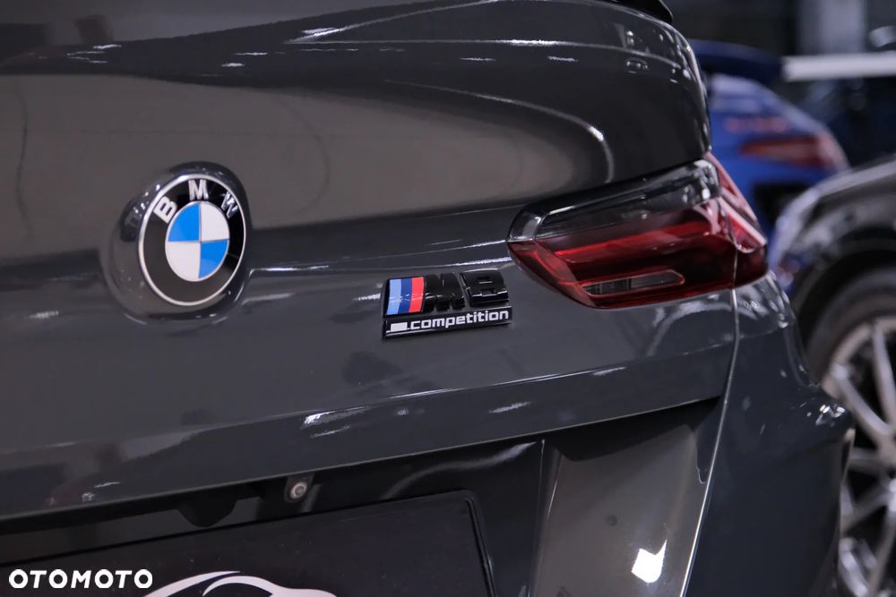 BMW M8 - 10