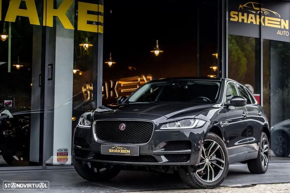 Jaguar F-Pace - 1