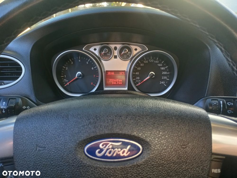 Ford Focus 1.6 Amber X - 14