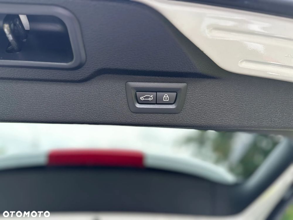 BMW X5 3.5i xDrive - 10
