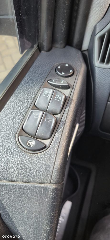 Mercedes-Benz Viano 3.0 CDI Ambiente (d³ugi) - 16