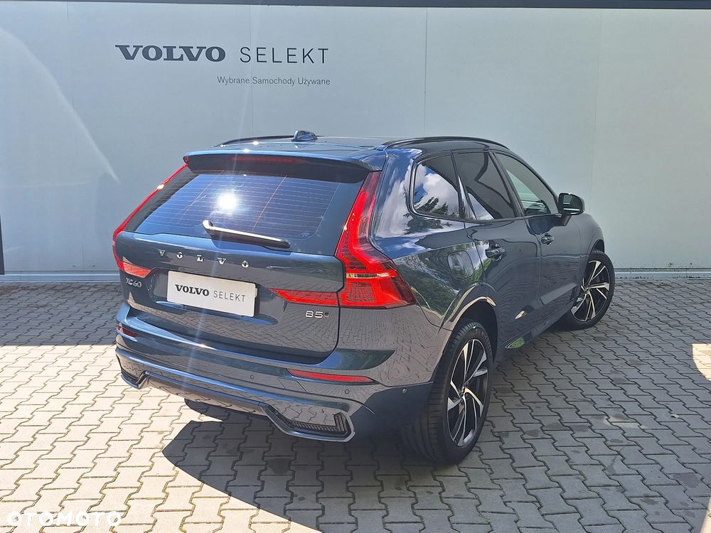 Volvo XC 60 B5 B AWD Ultimate Dark - 9