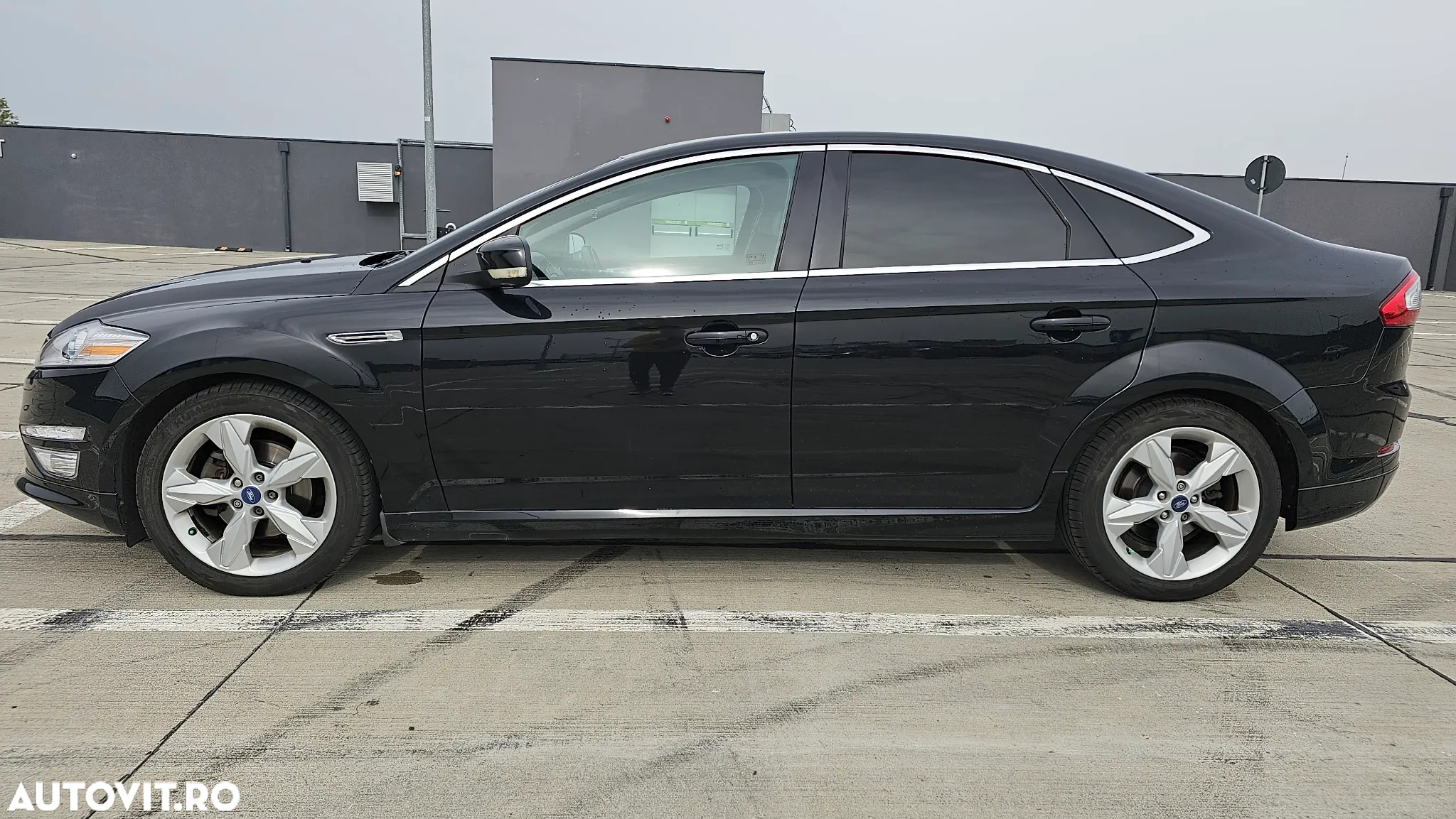 Ford Mondeo 2.0 TDCi Powershift Business Class - 2