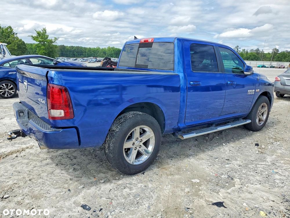 RAM 1500 - 4