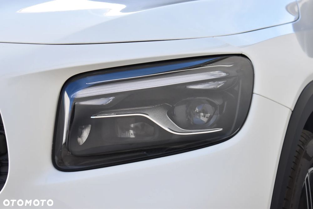 Mercedes-Benz GLB - 7