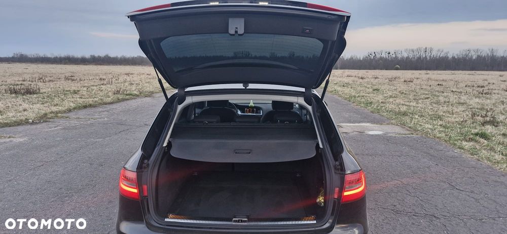 Audi A4 Avant - 8