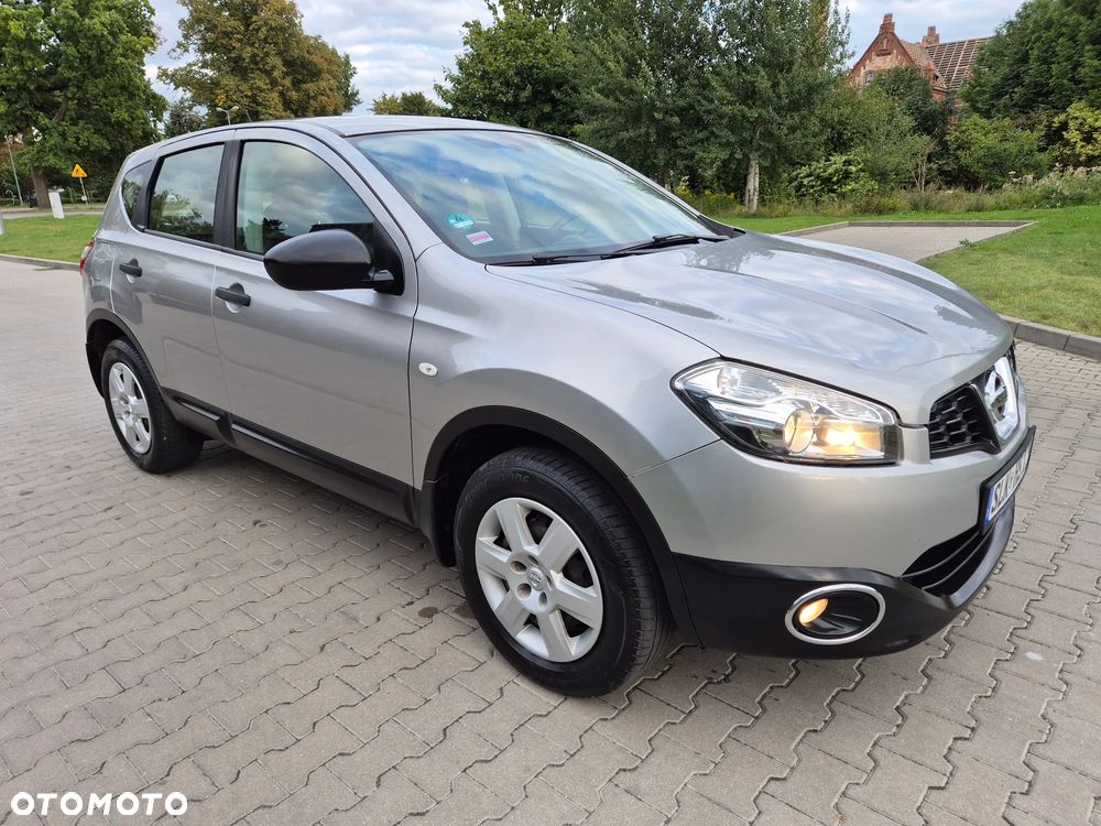 Nissan Qashqai 1.6 360 - 10