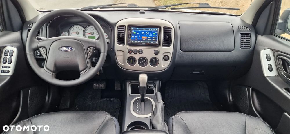 Ford Maverick 3.0 V6 Limited - 7