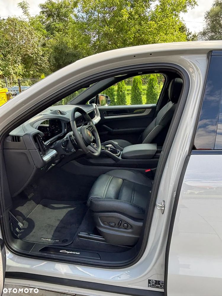 Porsche Cayenne E-Hybrid PHEV - 13