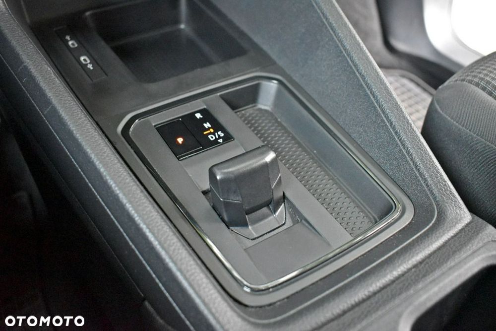 Volkswagen Caddy Maxi DSG - 20