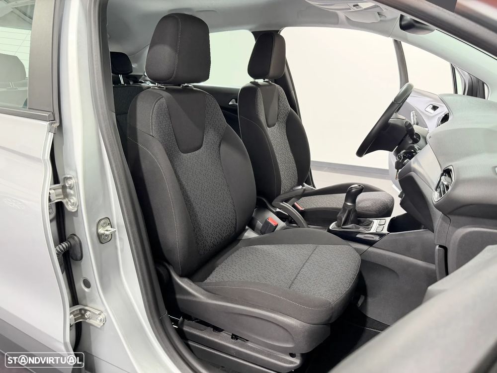 Opel Crossland X 1.2 Business Edition - 34