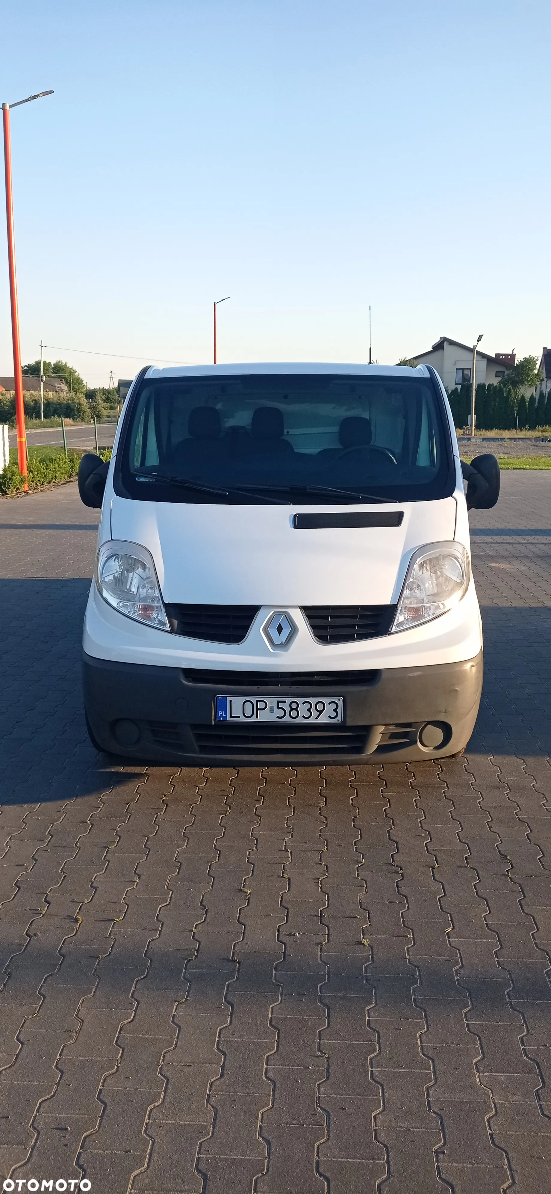 Renault Trafic - 2