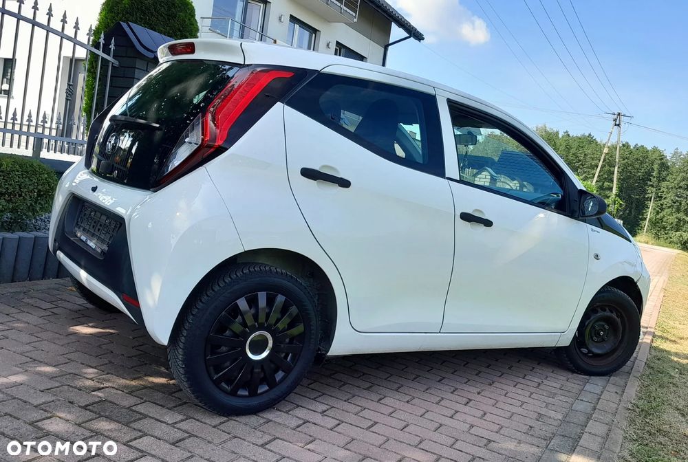 Toyota Aygo - 16