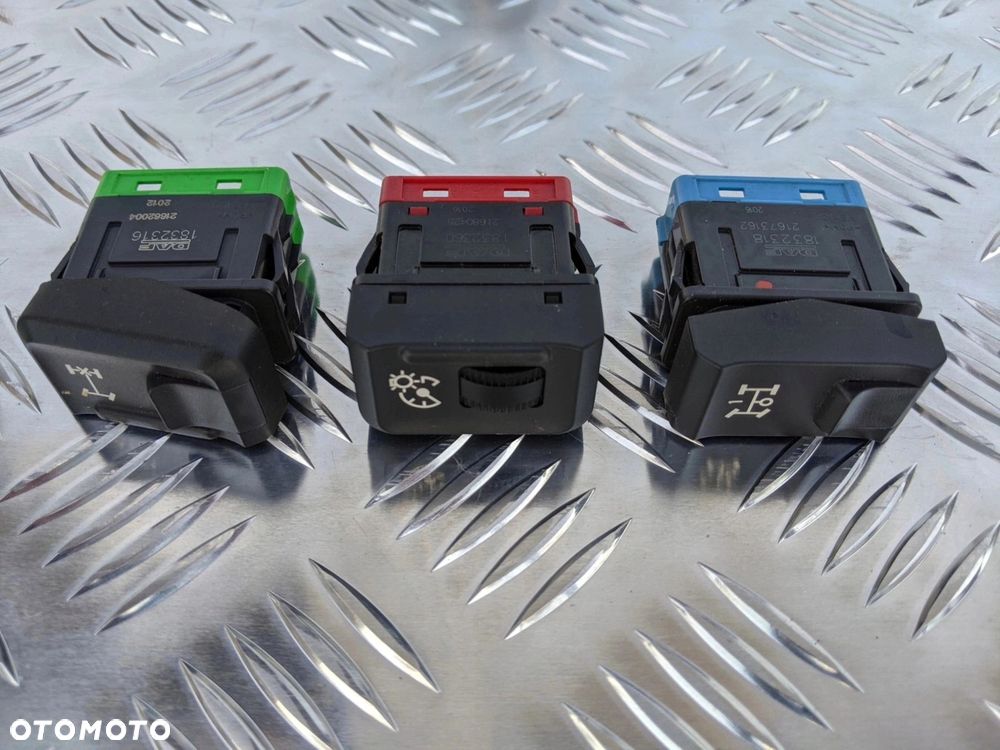 PRZYCISK DAF XF 106 - 1