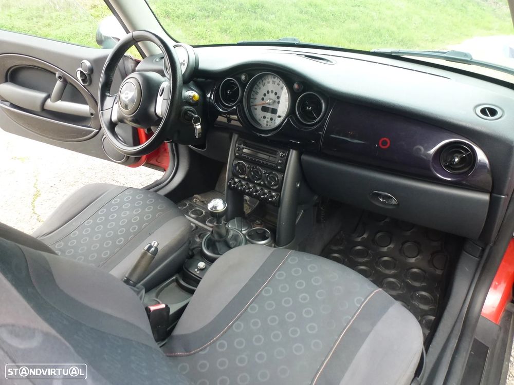 MINI 3 Portas One 1.4 D Seven - 15