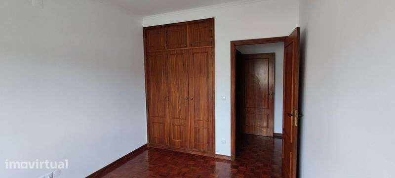 T3 | 299.000 € | Metro a 2 min | Garagem + Arrumos Privativos - Grande imagem: 4/6