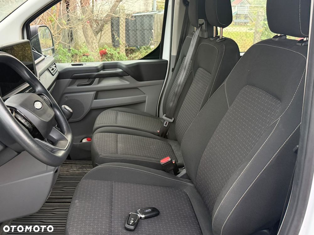 Ford Transit Custom - 21