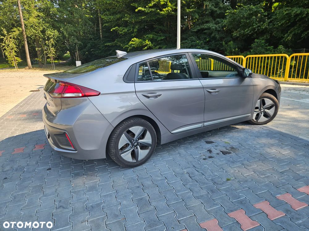Hyundai IONIQ 1.6 GDI Prime - 4